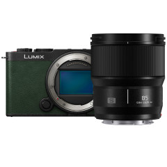 Panasonic Lumix S9 Groen + 85mm f/1.8