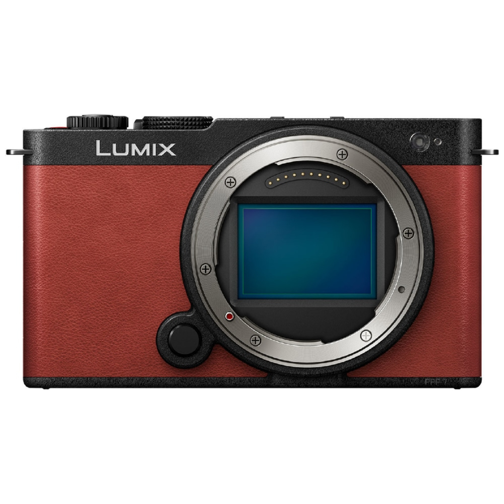 Panasonic Lumix S9 Rood + 18-40mm f/4.5-6.3